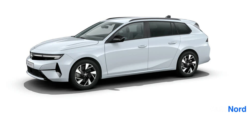 Silver Opel Astra Sports Tourer 2026, front three-quarter, nose to the left, photo 5