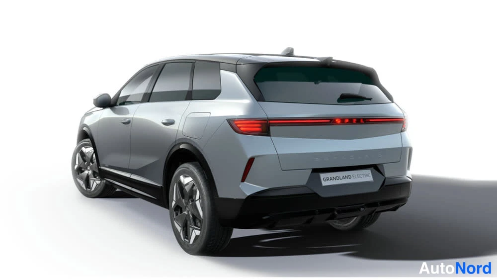 Musta Opel Grandland 2026, takaviisto, kuva 8