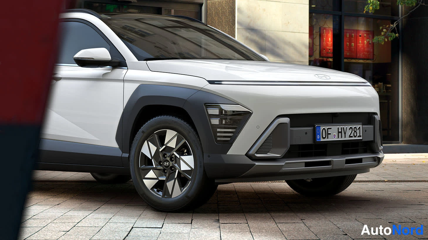 Valkoinen Hyundai Kona 2026, etuviisto, keula oikealle, kuva 3