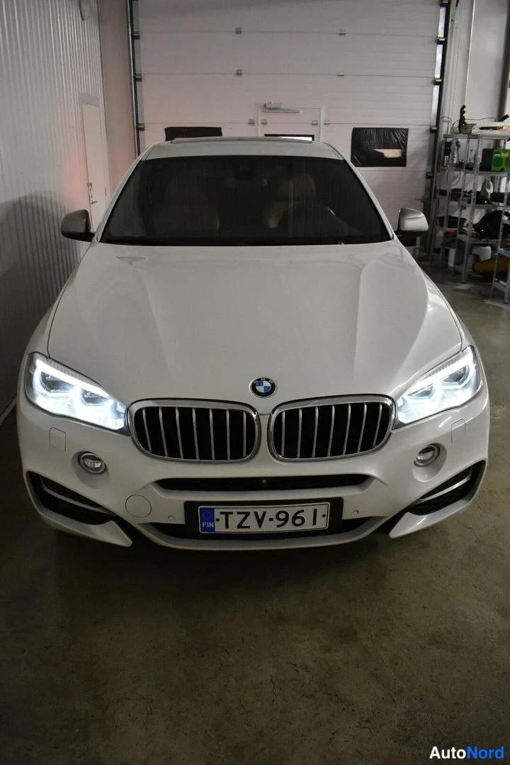 Valkoinen BMW X6 2016, edestä, kuva 6