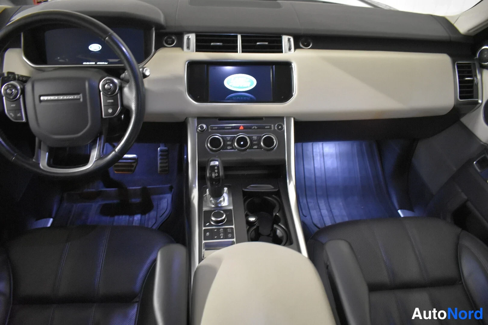 Valkoinen Land Rover Range Rover Sport 2014, kuva 28