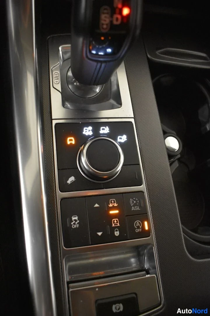 Valkoinen Land Rover Range Rover Sport 2014, kuva 29