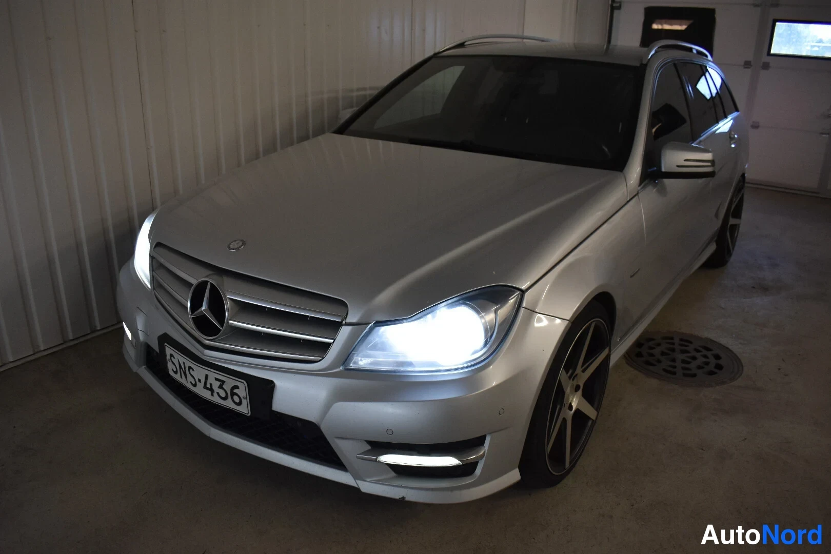 Mercedes-Benz C 220 CDI Premium Business 2012