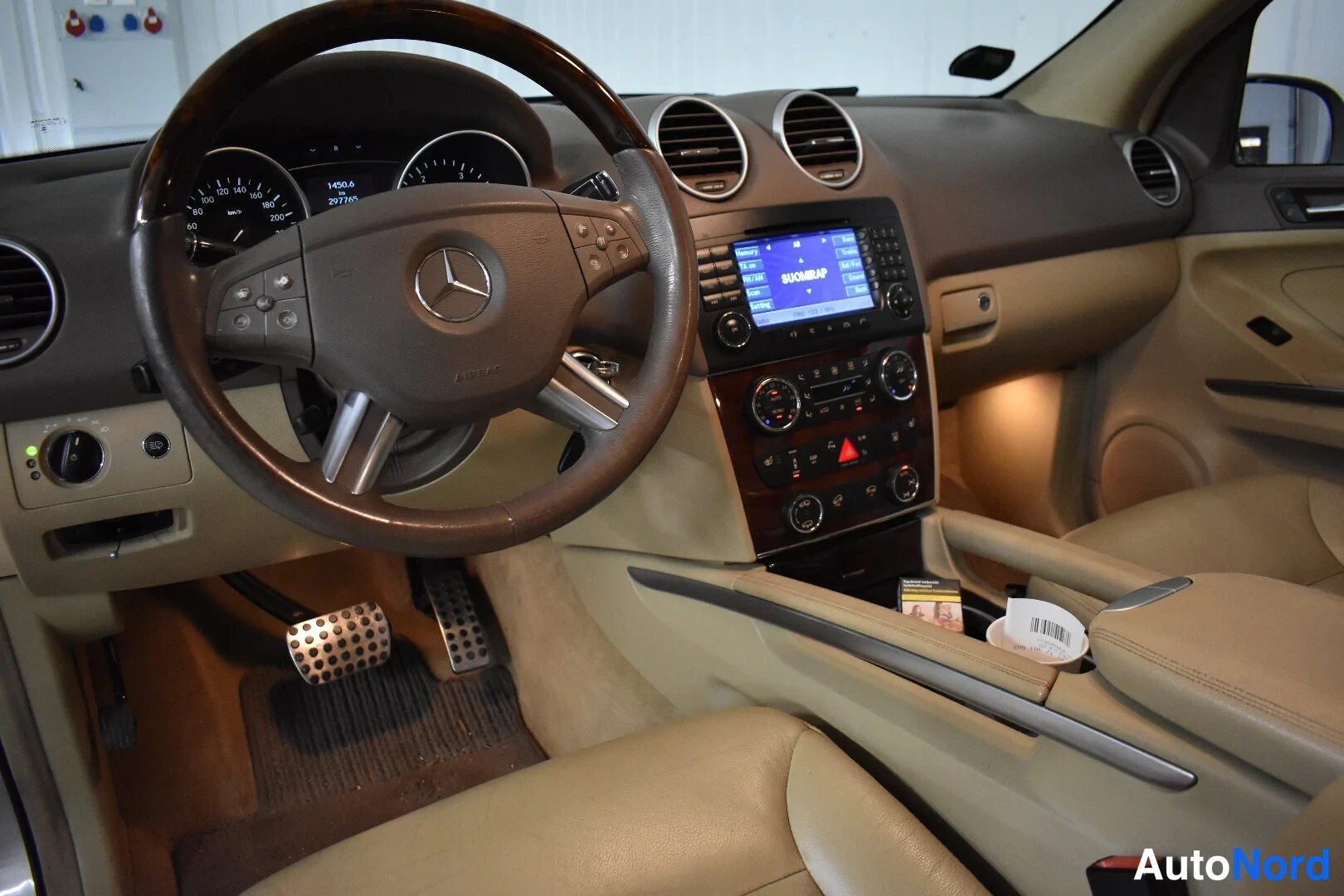 Hopea Mercedes-Benz ML 420 CDI 4MATIC 2007, kuva 31