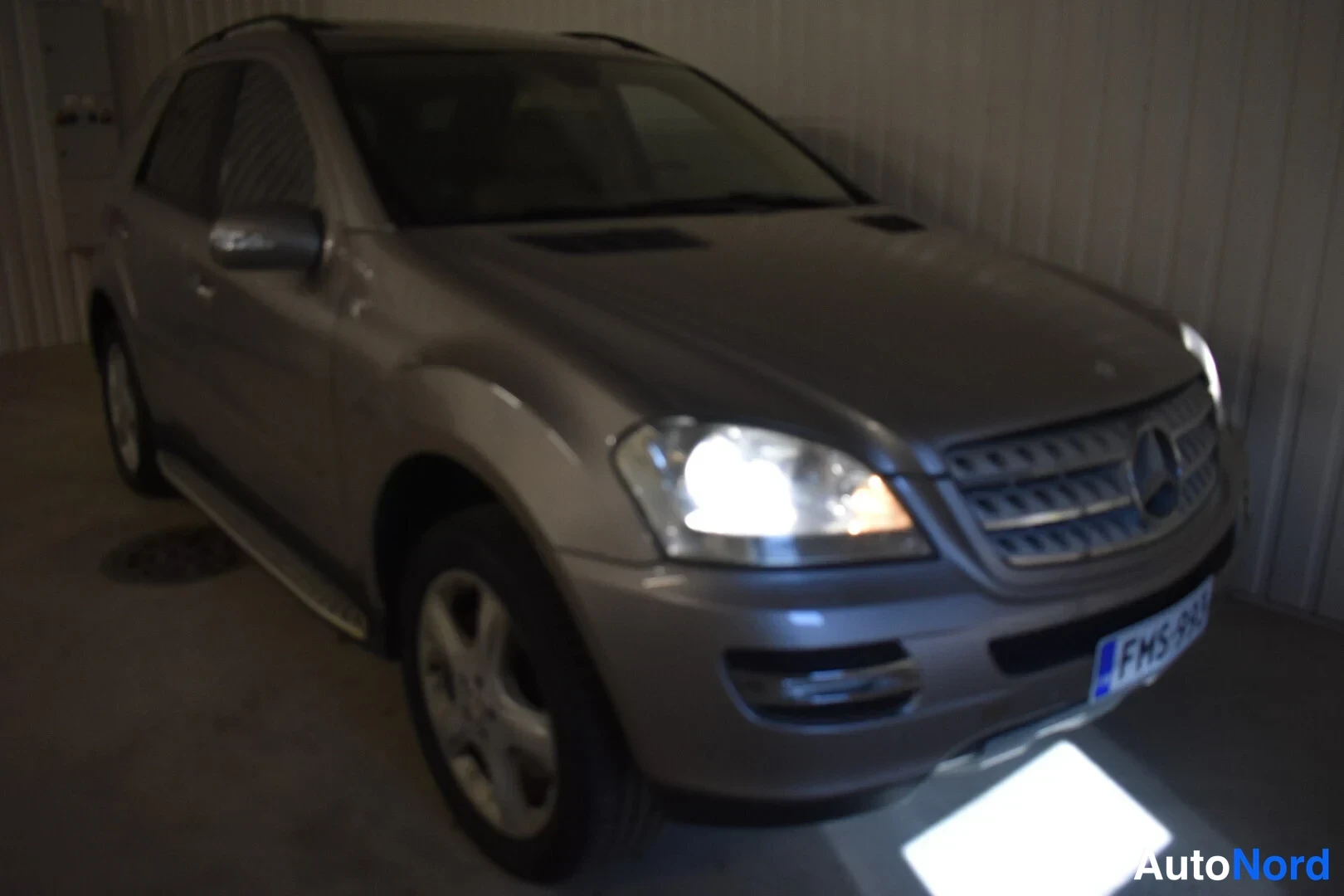 Hopea Mercedes-Benz ML 420 CDI 4MATIC 2007, kuva 35