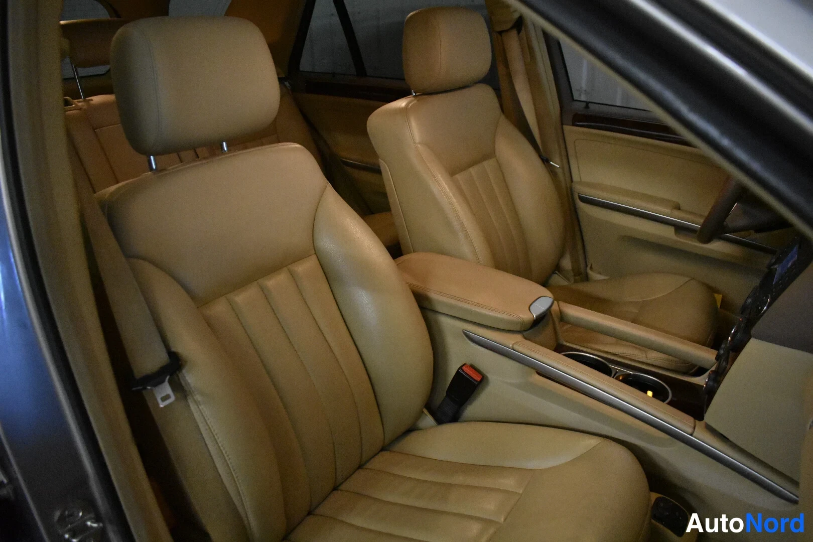 Hopea Mercedes-Benz ML 420 CDI 4MATIC 2007, etuistuimet, kuva 16