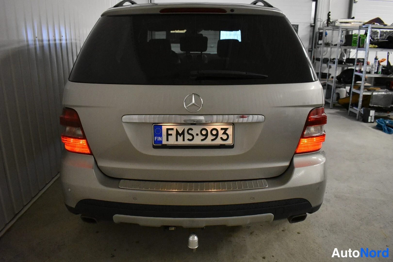 Hopea Mercedes-Benz ML 420 CDI 4MATIC 2007, takaa, kuva 10