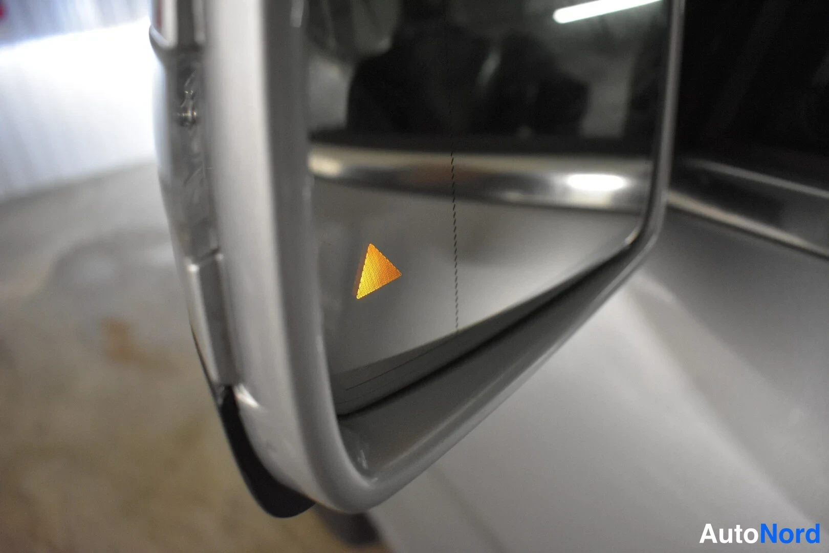 Hopea Mercedes-Benz R 2011, yksityiskohta, kuva 37