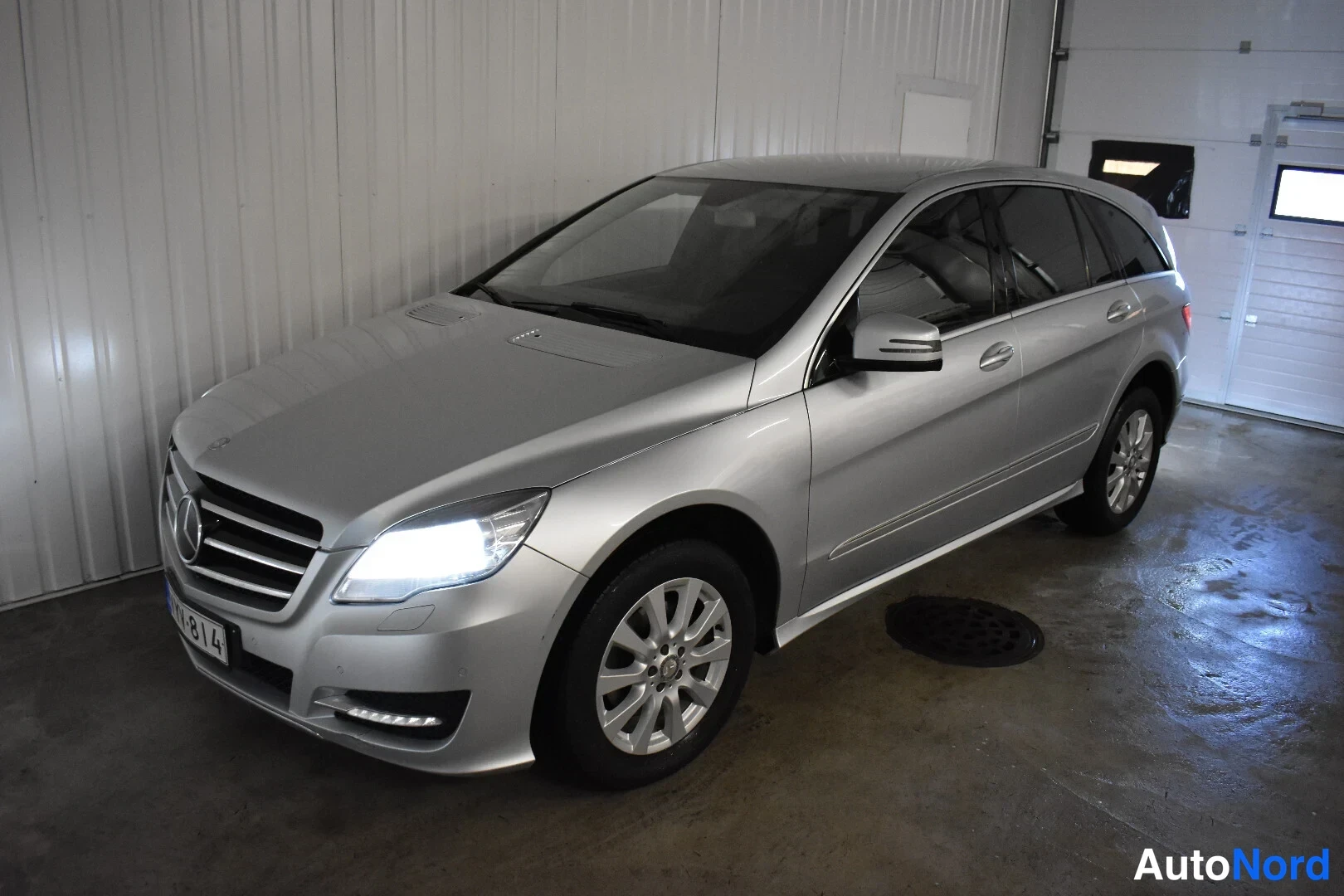 Mercedes-Benz R 2011
