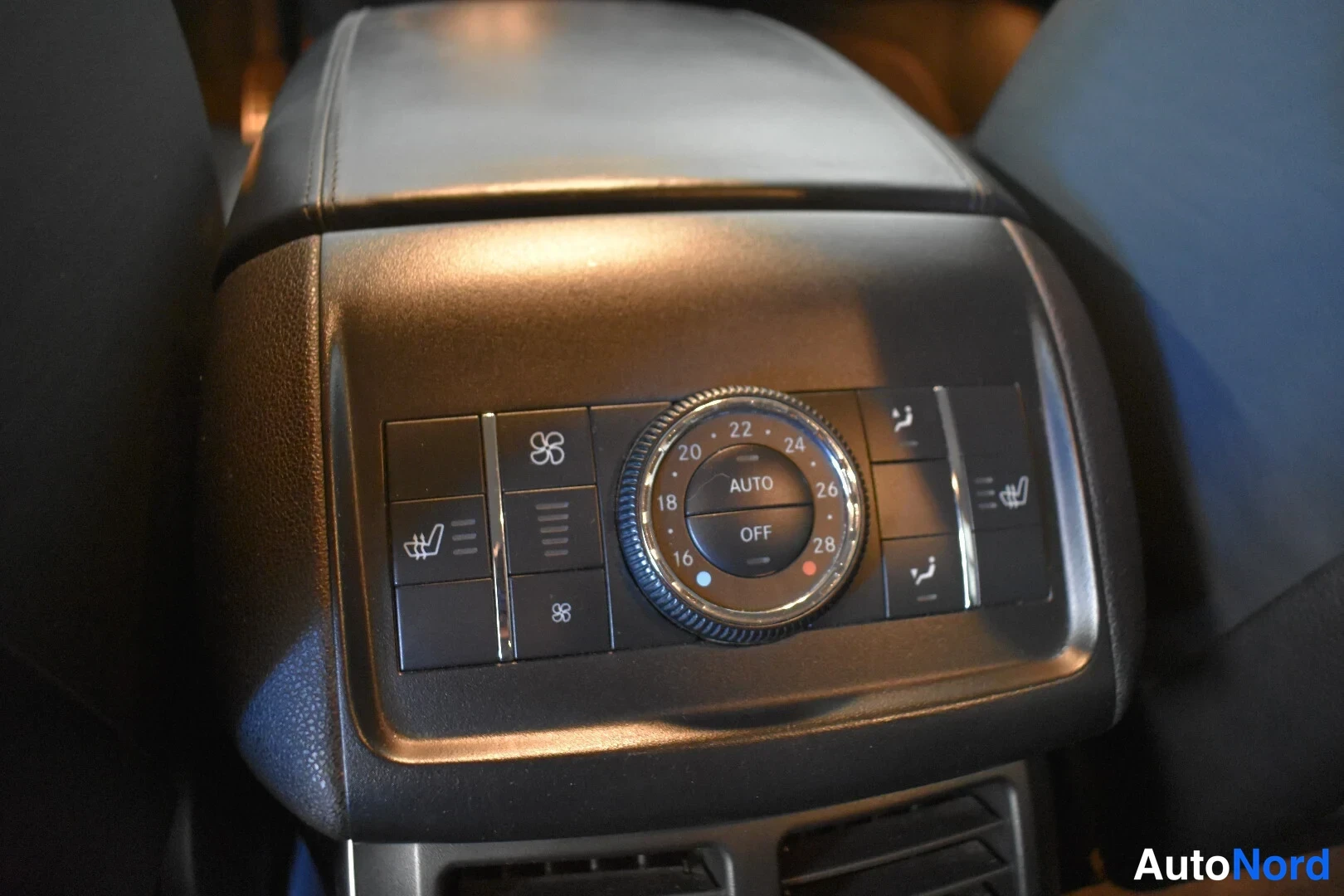 Sininen Mercedes-Benz R 2009, yksityiskohta, kuva 30