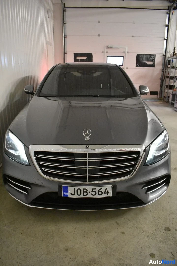 Harmaa Mercedes-Benz S 2018, edestä, kuva 7