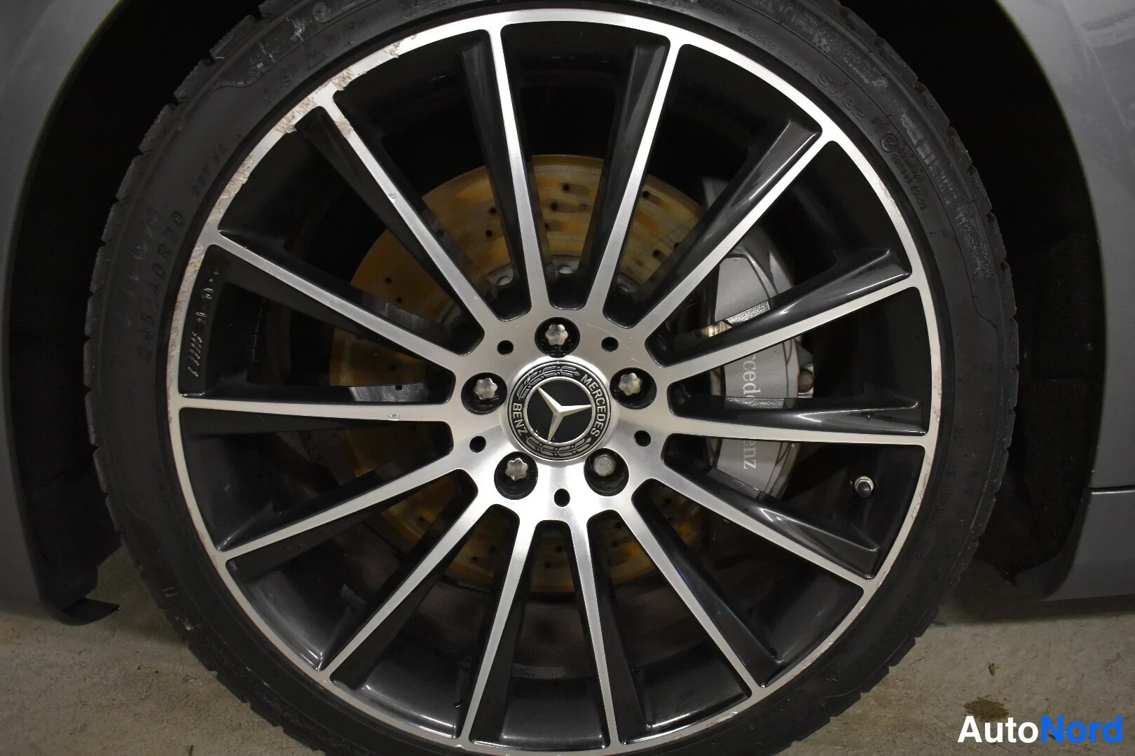 Harmaa Mercedes-Benz S 2018, yksityiskohta, kuva 26