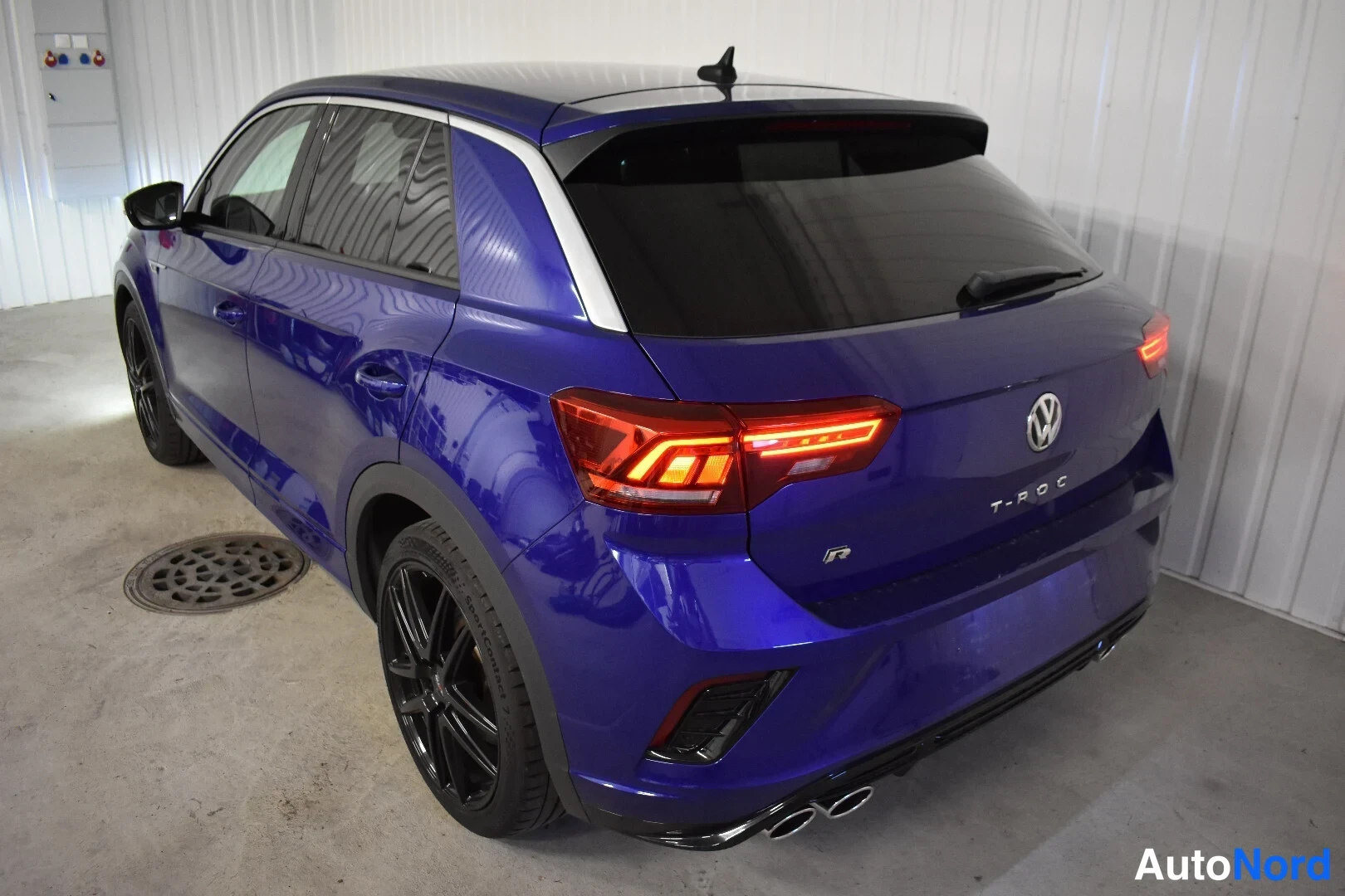 Sininen Volkswagen T-Roc 2020, takaviisto, kuva 15