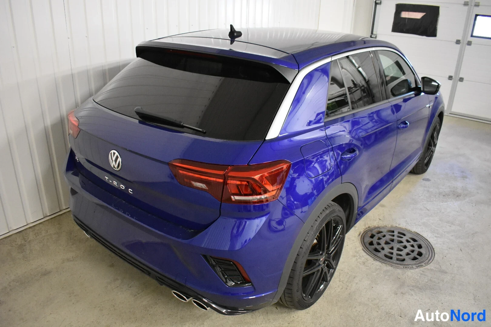 Sininen Volkswagen T-Roc 2020, takaviisto, kuva 17