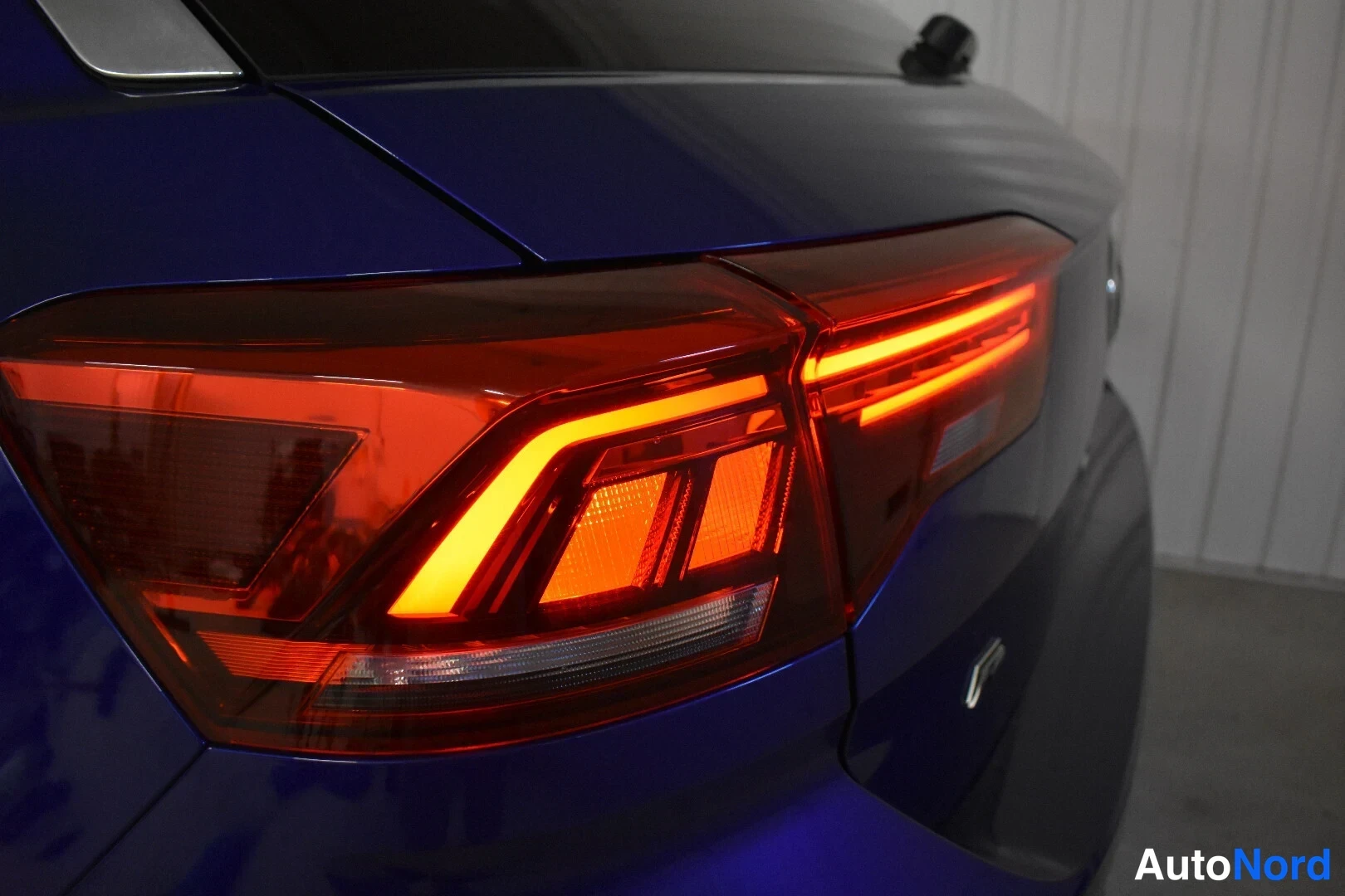 Sininen Volkswagen T-Roc 2020, yksityiskohta, kuva 26