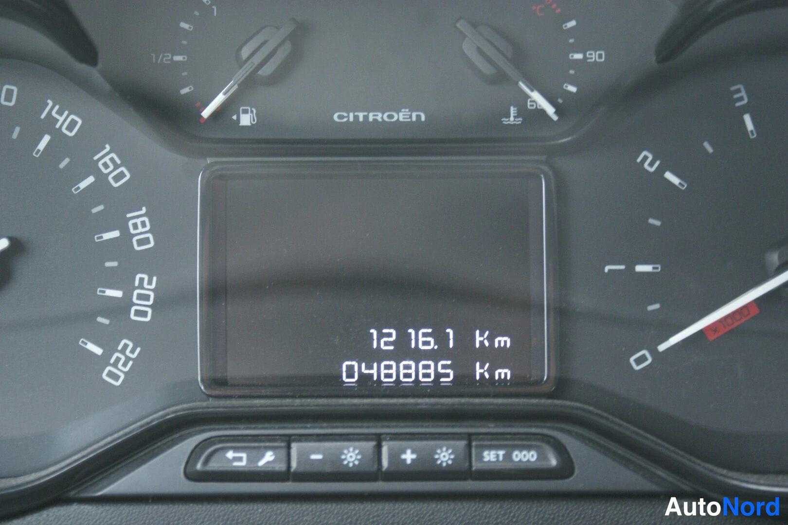 Harmaa Citroen C3 2018, yksityiskohta, kuva 14