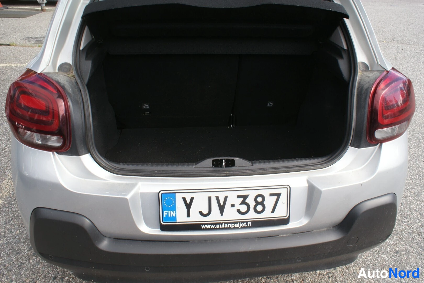 Harmaa Citroen C3 2018, takaa, kuva 7