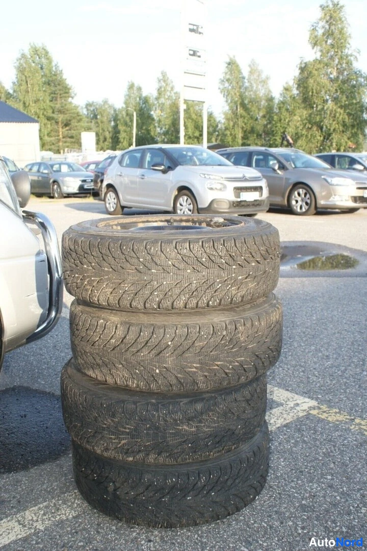Harmaa Citroen C3 2018, yksityiskohta, kuva 13
