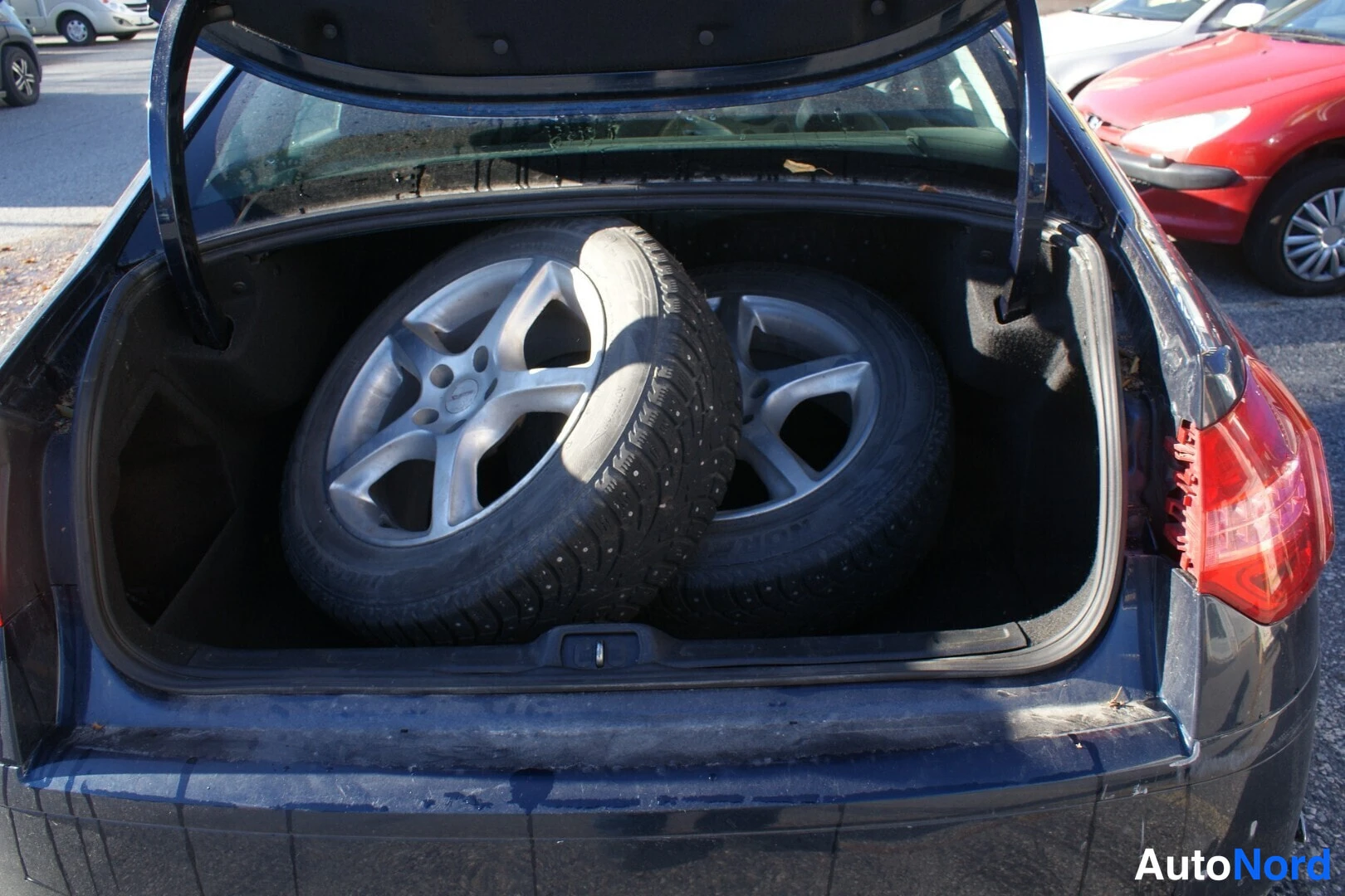 Sininen Citroen C5 2010, tavaratila, kuva 9