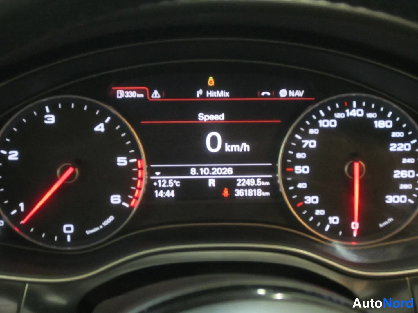 Musta Audi A6 2012, yksityiskohta, kuva 13