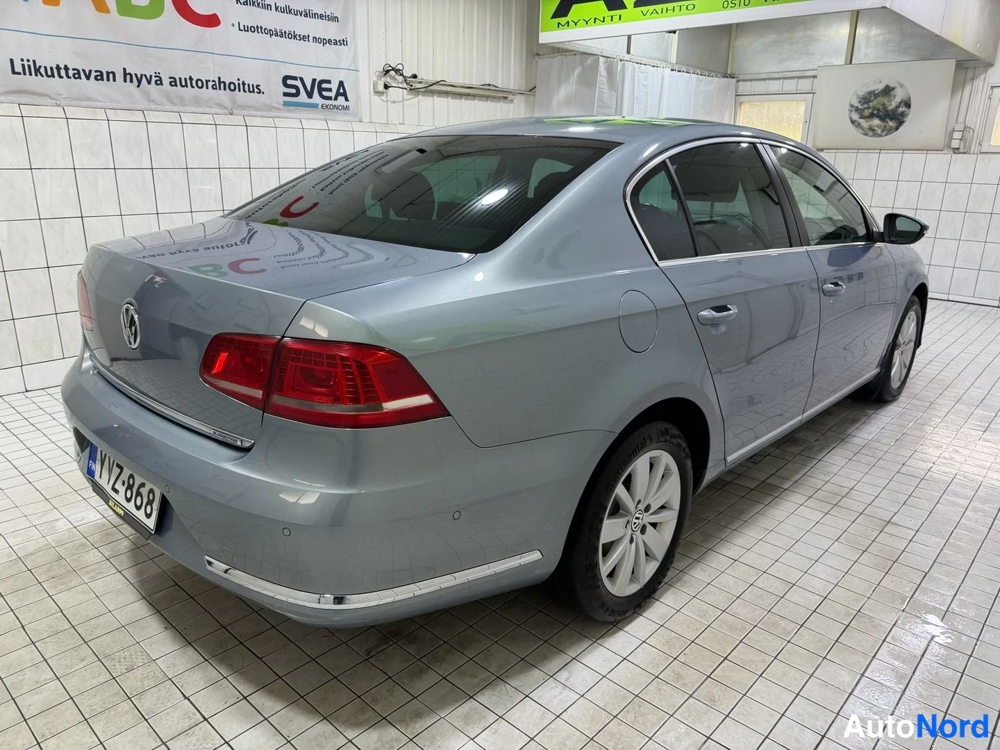 Sininen Volkswagen Passat 2013, takaviisto, kuva 10