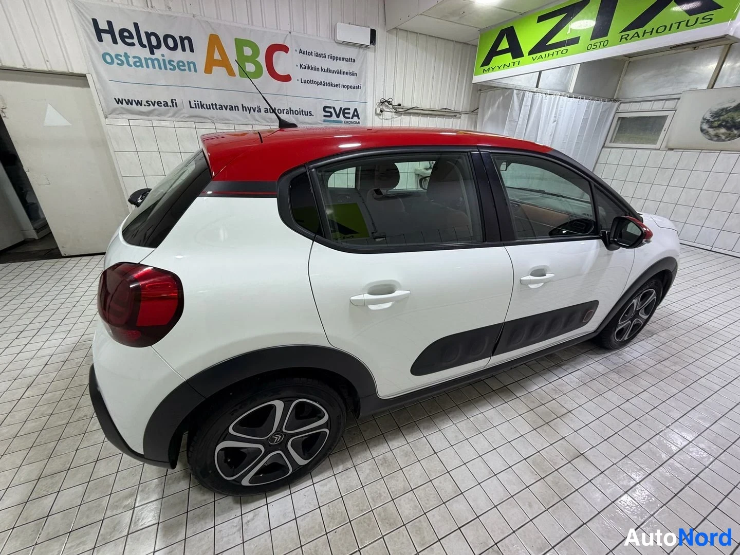 Valkoinen Citroen C3 2017, takaviisto, kuva 10