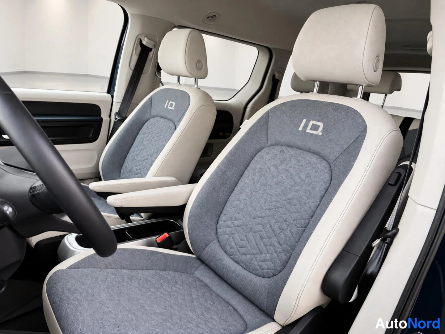 Sininen Volkswagen ID 2023, etuistuimet, kuva 7