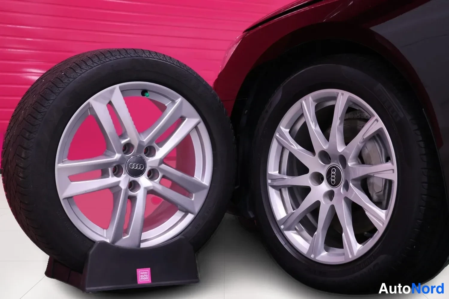 Musta Audi A4 Avant 2021, yksityiskohta, kuva 12
