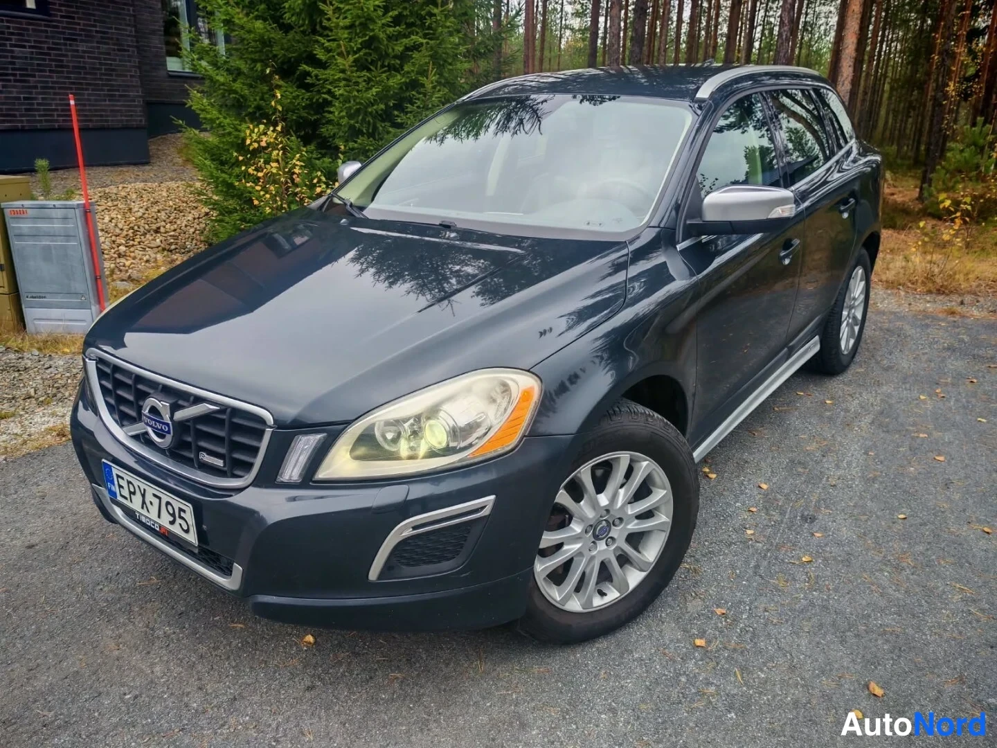Volvo XC60 D4 AWD R-Design 2013
