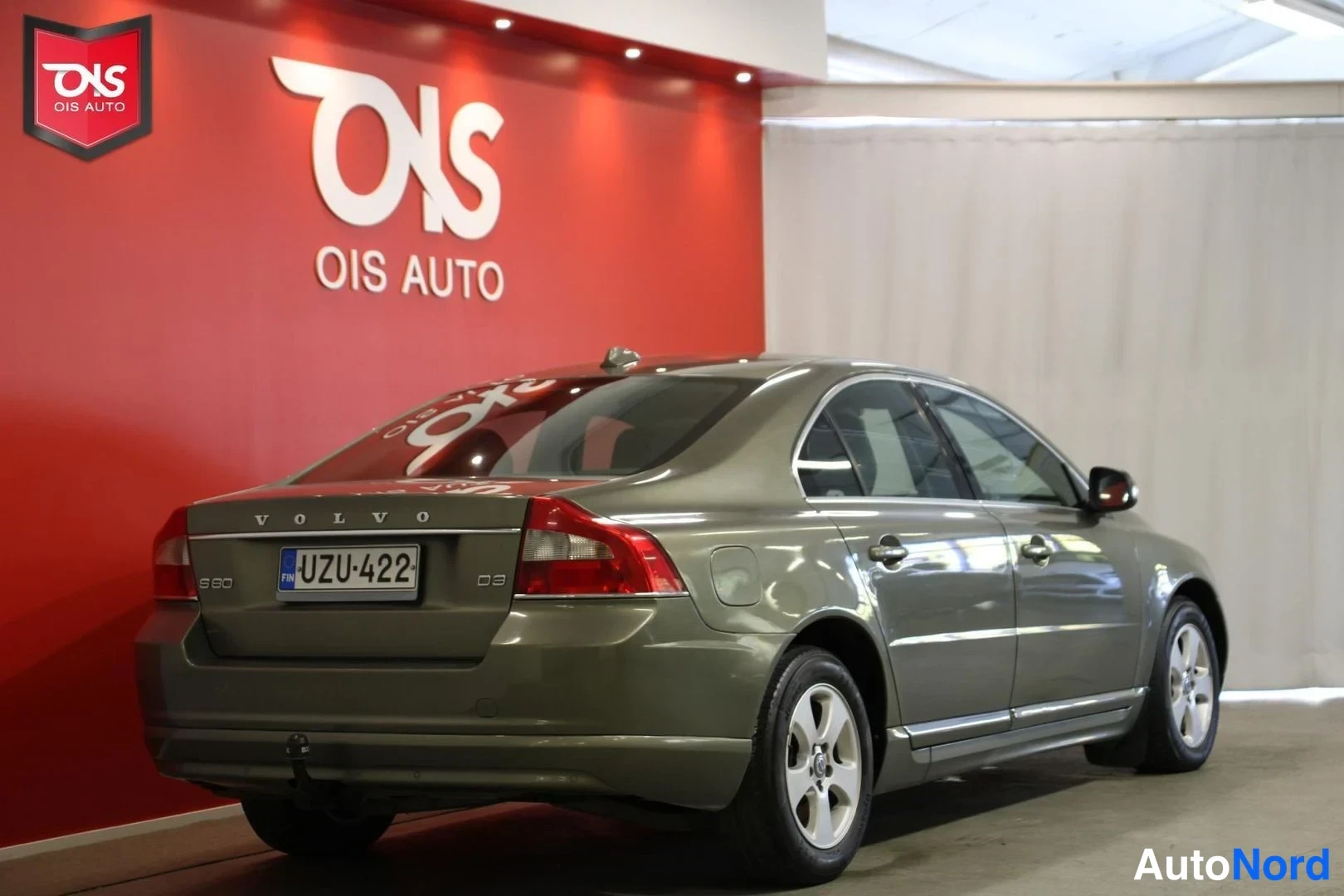 Vihreä Volvo S80 2010, takaviisto, kuva 6