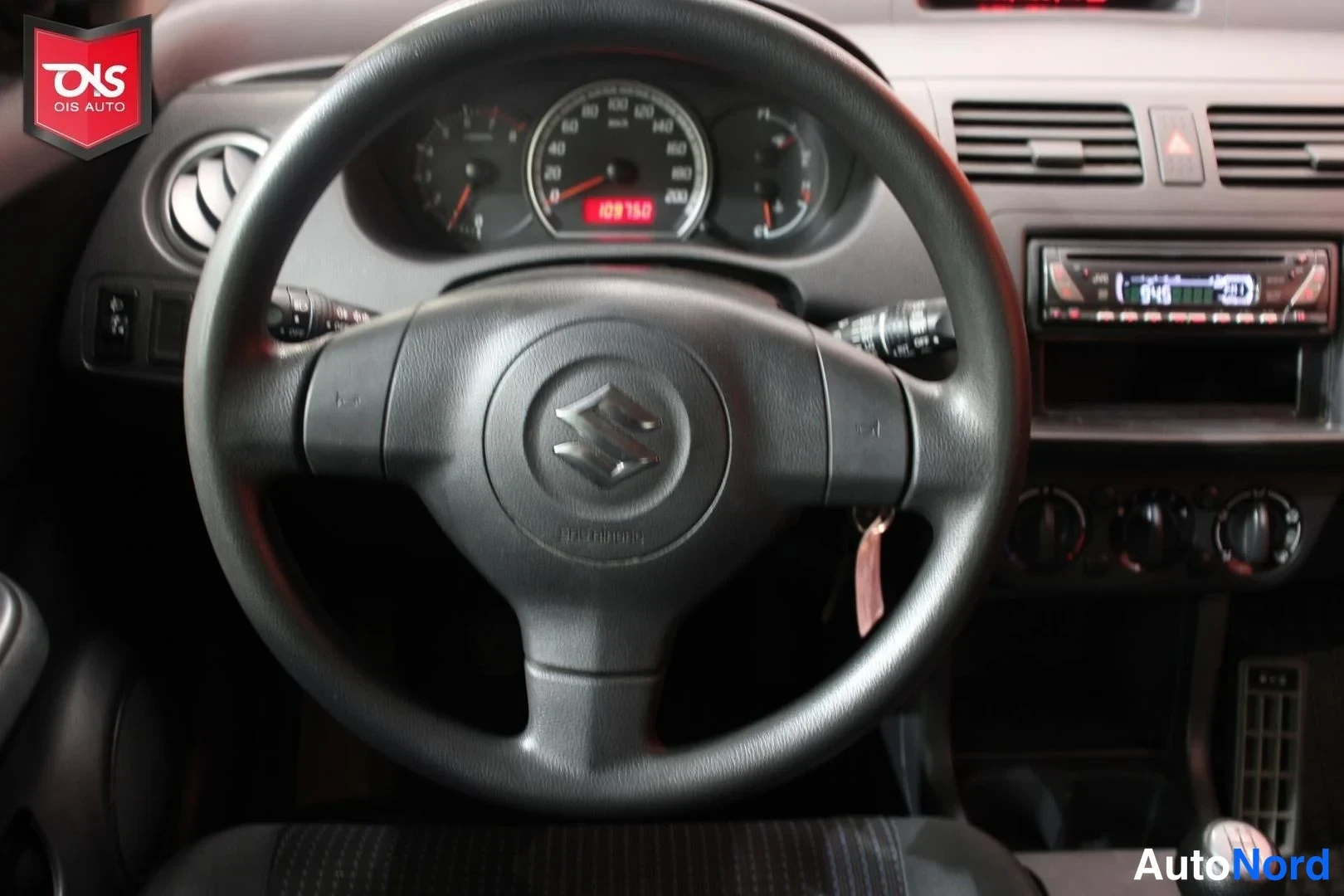 Hopea Suzuki Swift 2005, yksityiskohta, kuva 15
