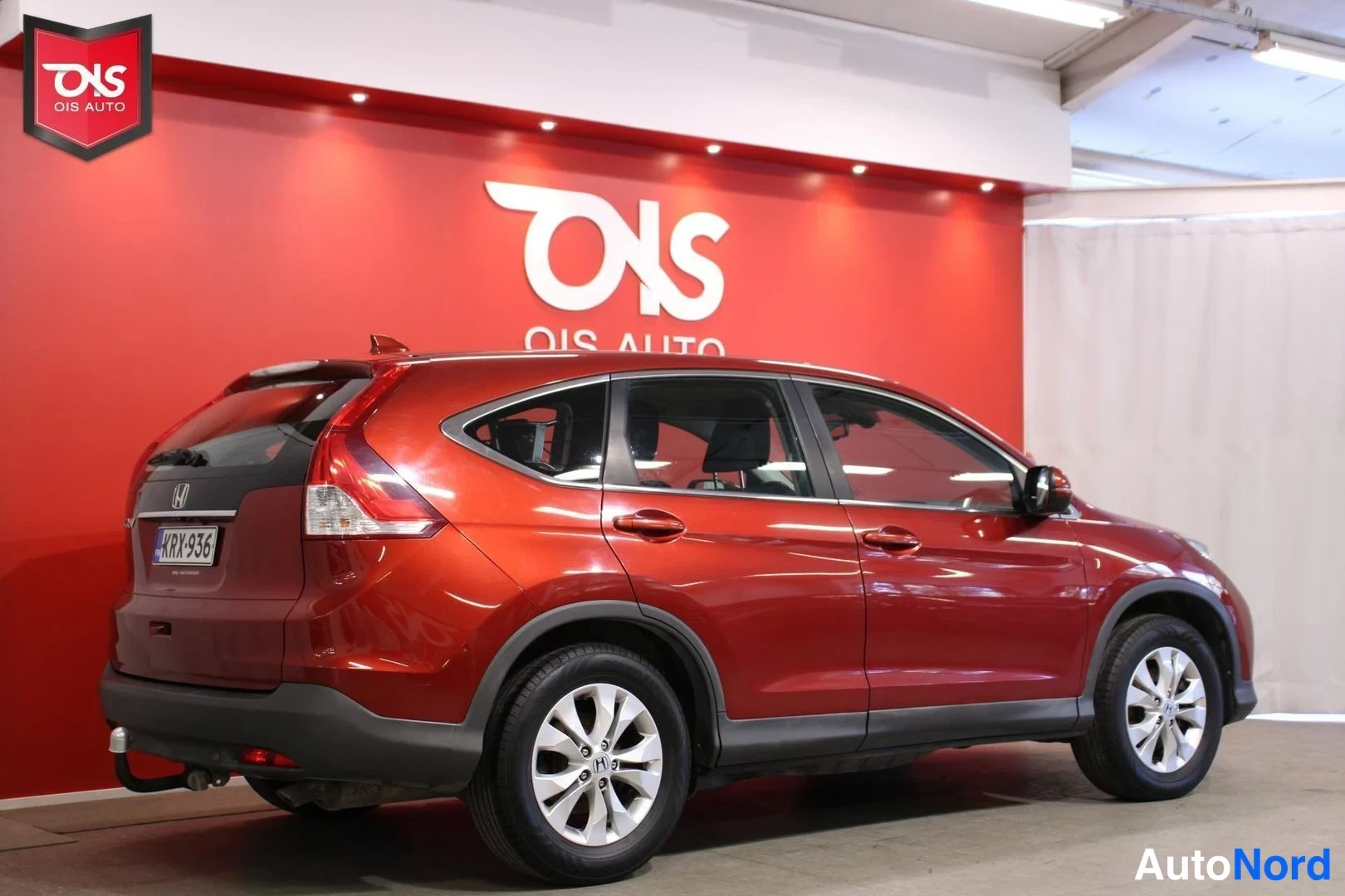 Punainen Honda CR-V 2013, takaviisto, kuva 5