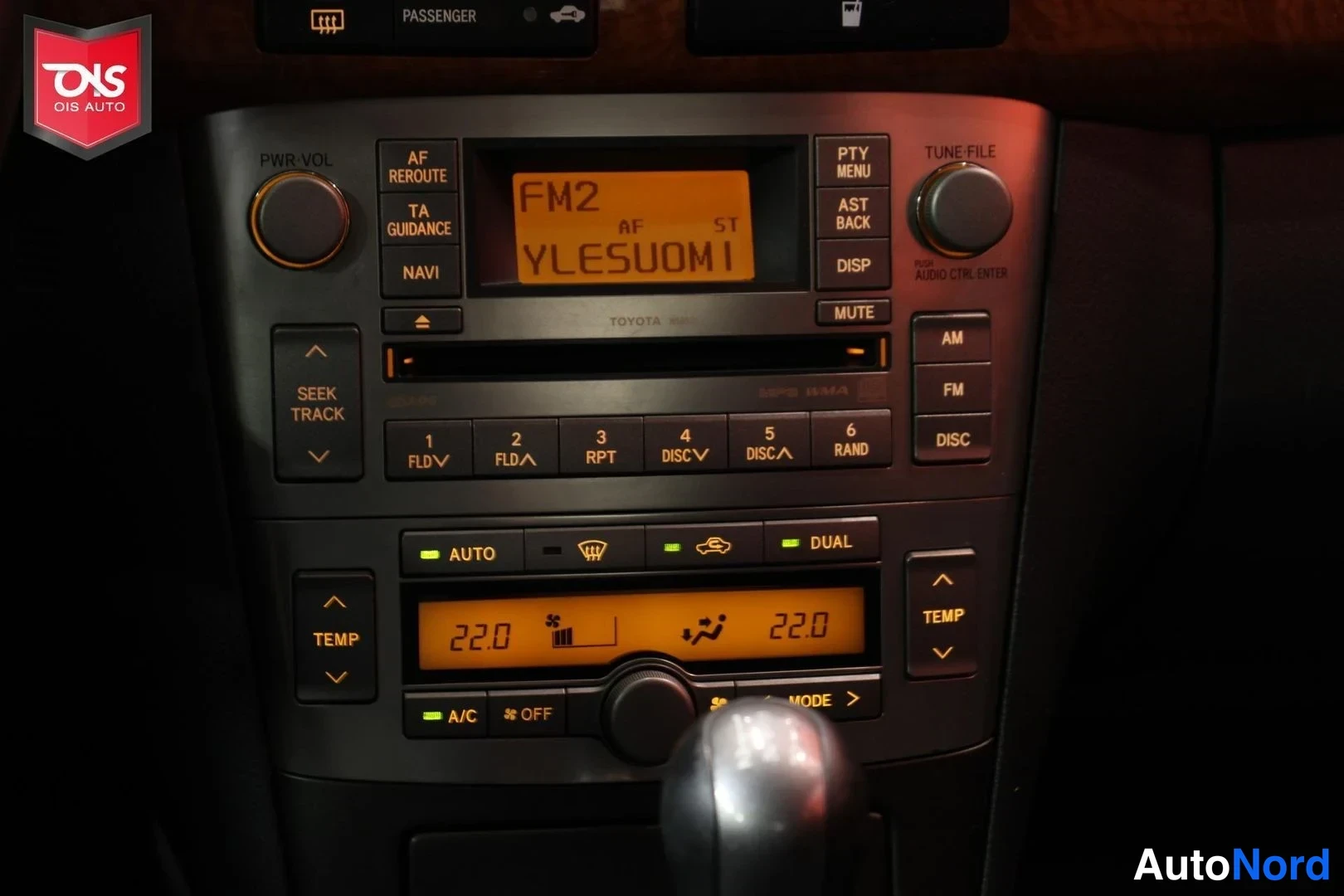 Hopea Toyota Avensis 2007, yksityiskohta, kuva 17