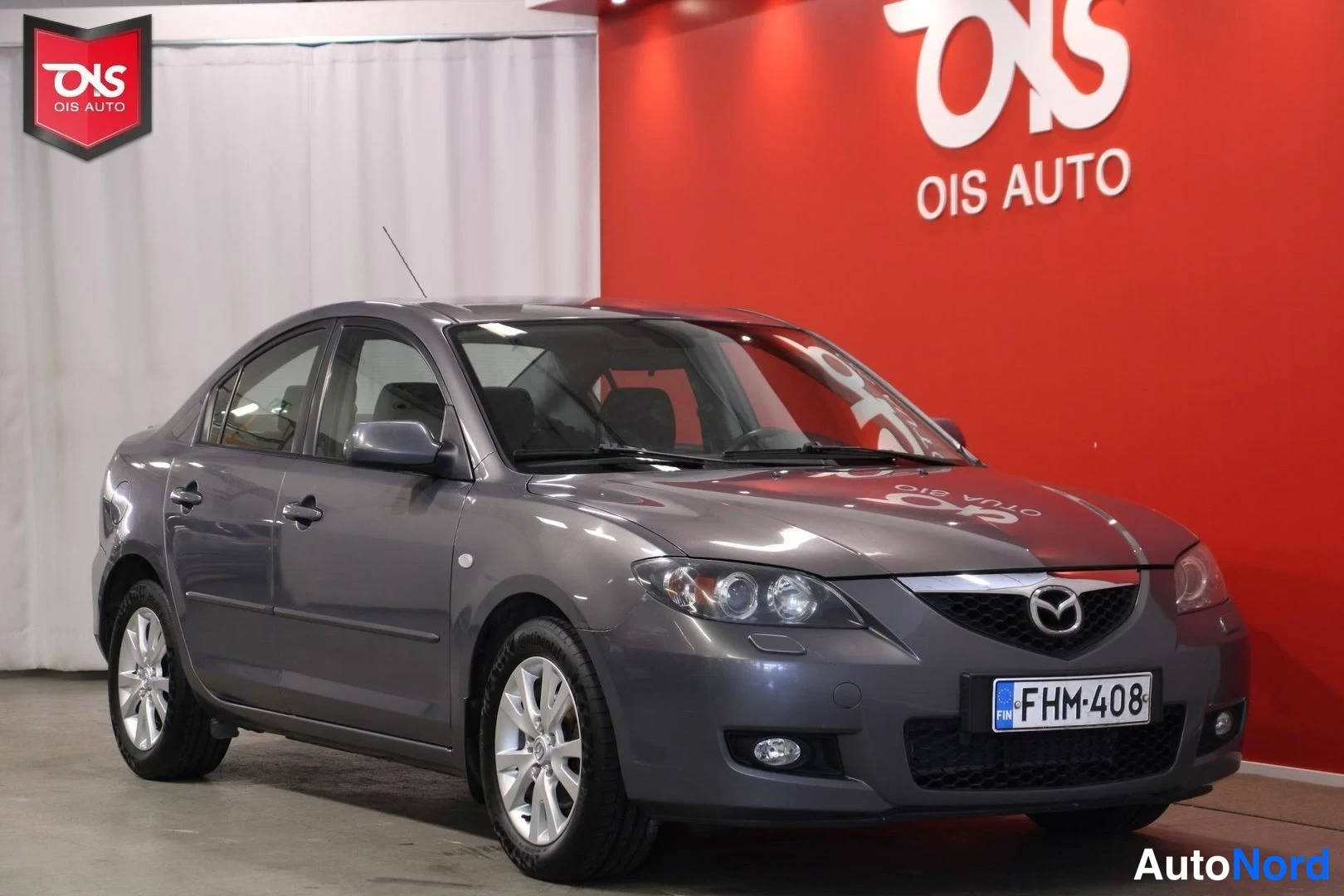 Harmaa Mazda 3 2007, etuviisto, keula oikealle, kuva 3