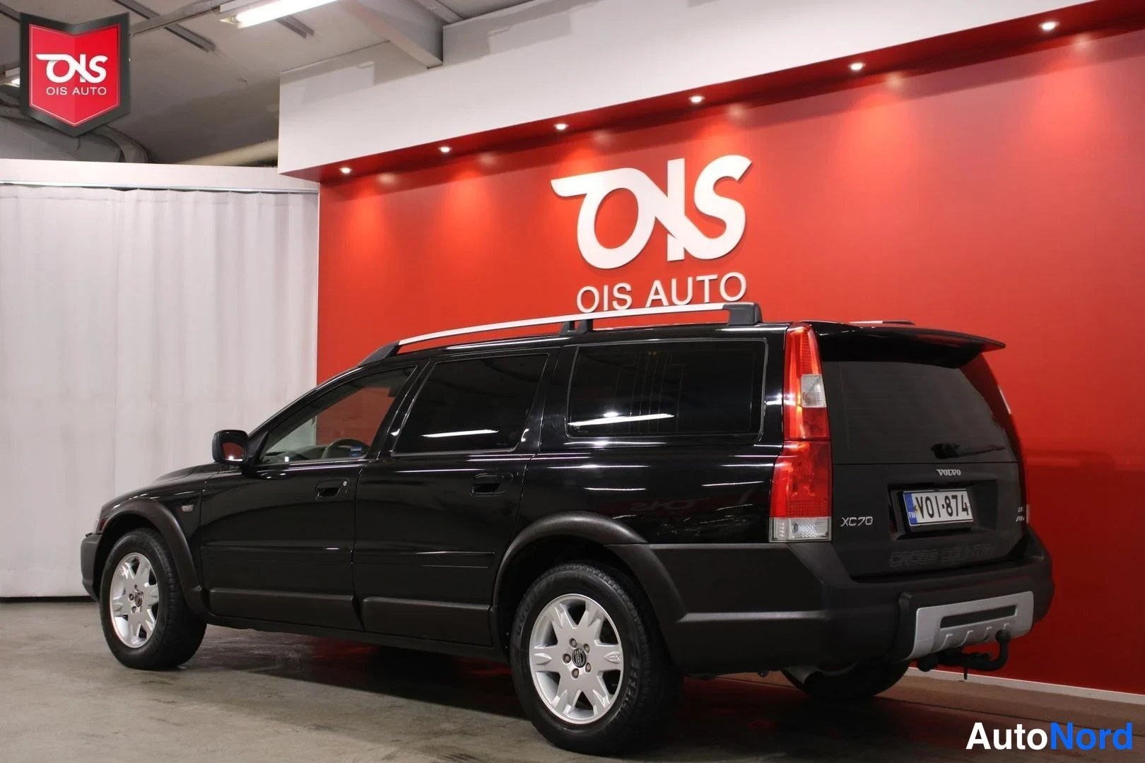 Musta Volvo XC70 2006, takaviisto, kuva 8