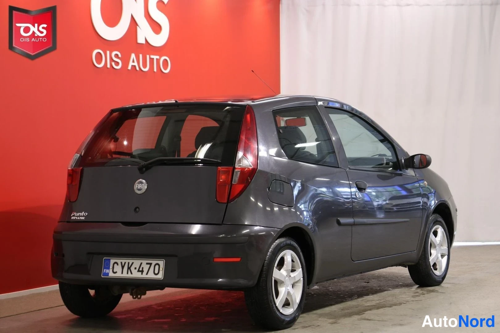 Harmaa Fiat Punto 2005, takaviisto, kuva 6