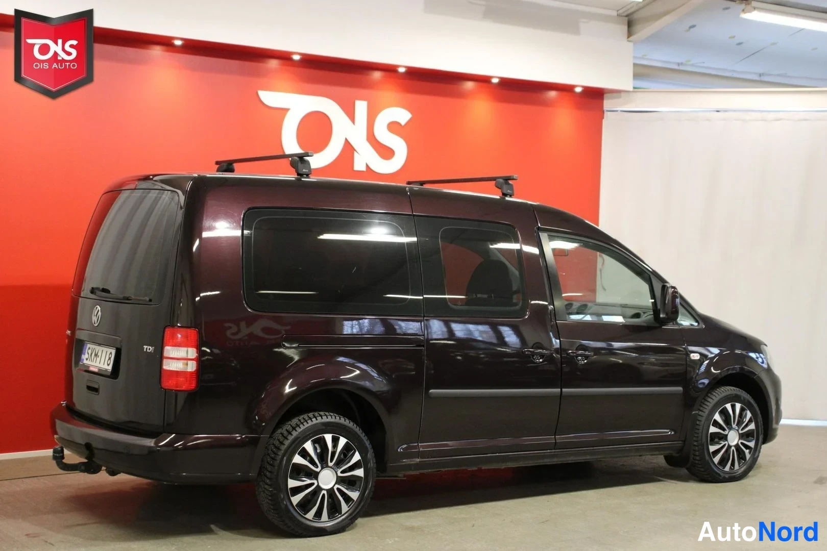 Violetti Volkswagen Caddy 2011, takaviisto, kuva 7