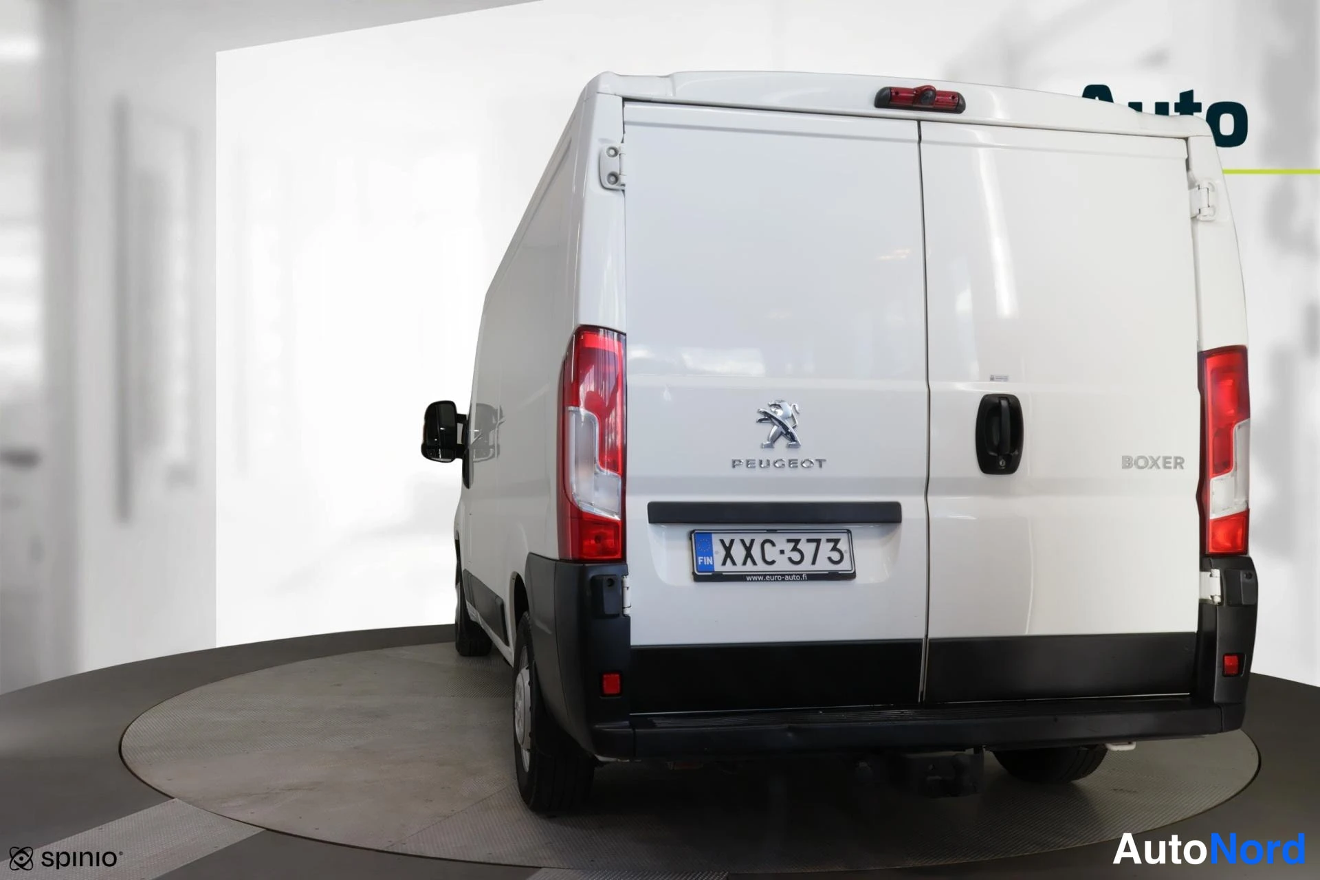 Valkoinen Peugeot Boxer 2019, takaa, kuva 6