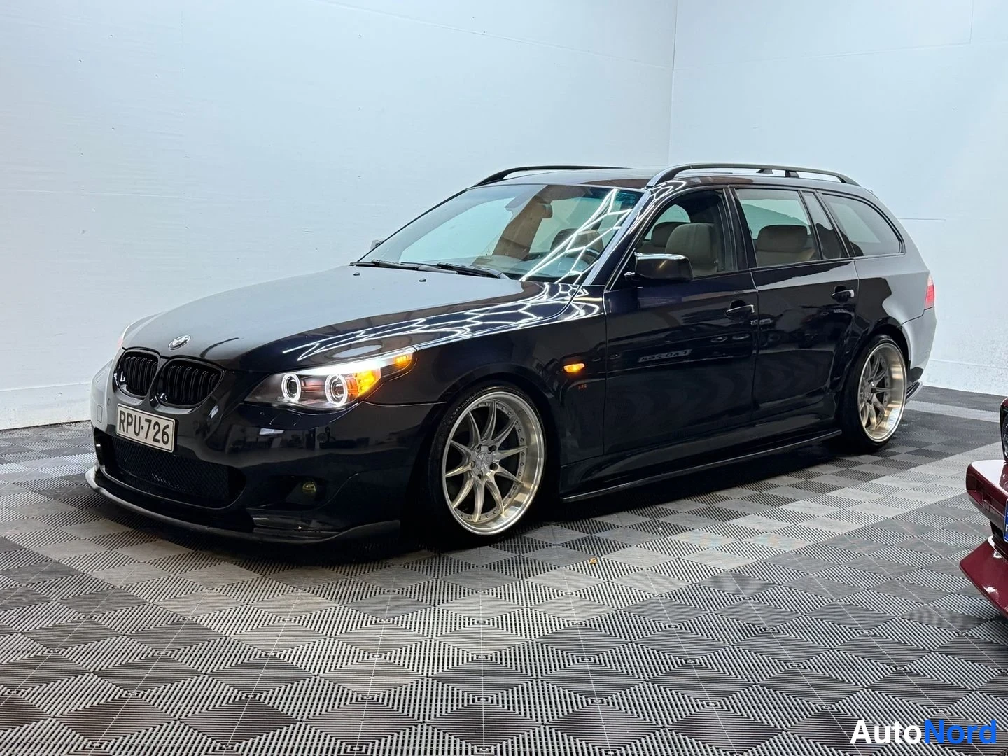 Sininen BMW 535d 2008, kuva 36