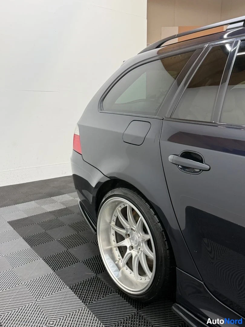 Sininen BMW 535d 2008, takaviisto, kuva 12