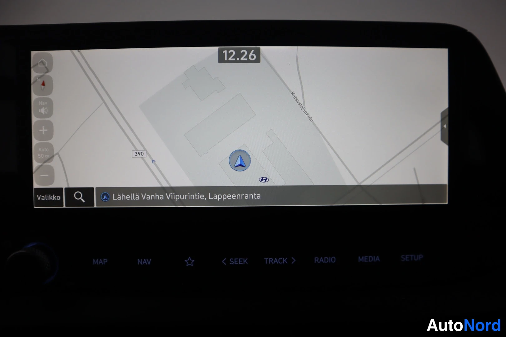 Musta Hyundai i20 2025, ohjaamo, kuva 8