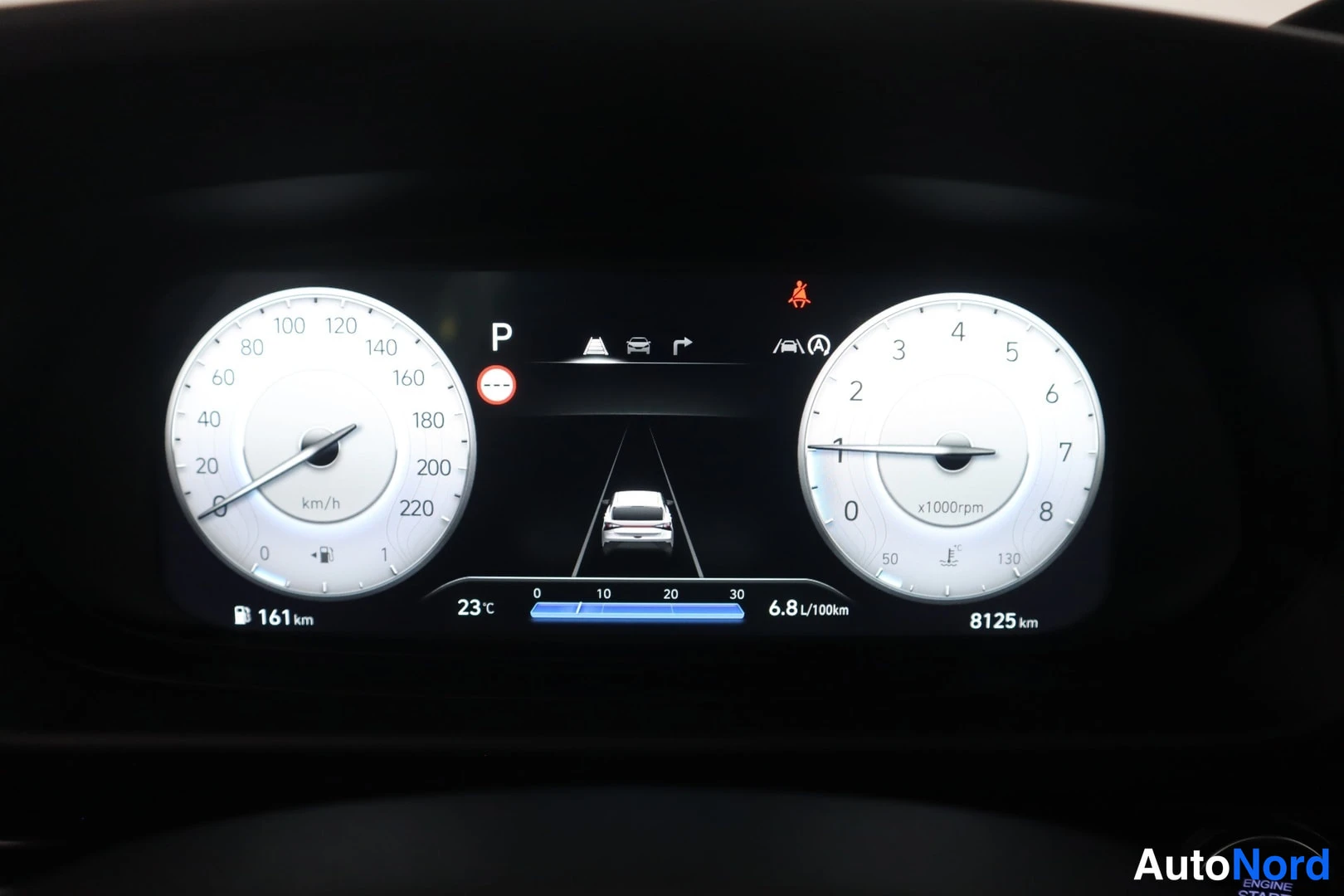 Musta Hyundai i20 2025, yksityiskohta, kuva 17