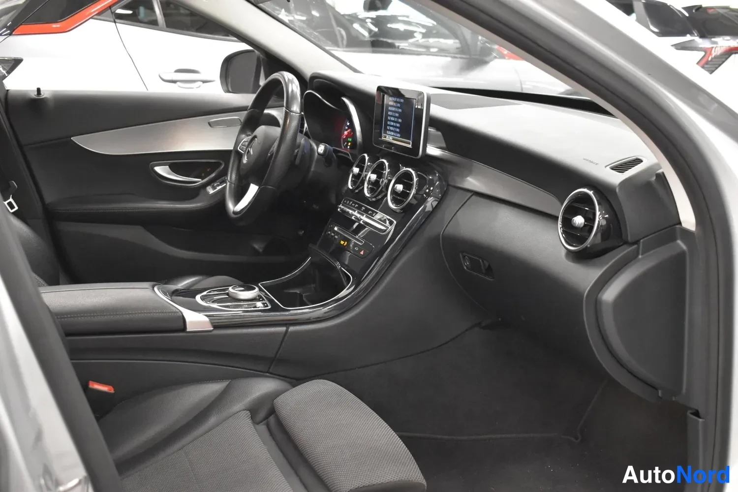 Grey Mercedes-Benz C 350 e 2018, cockpit, photo 5