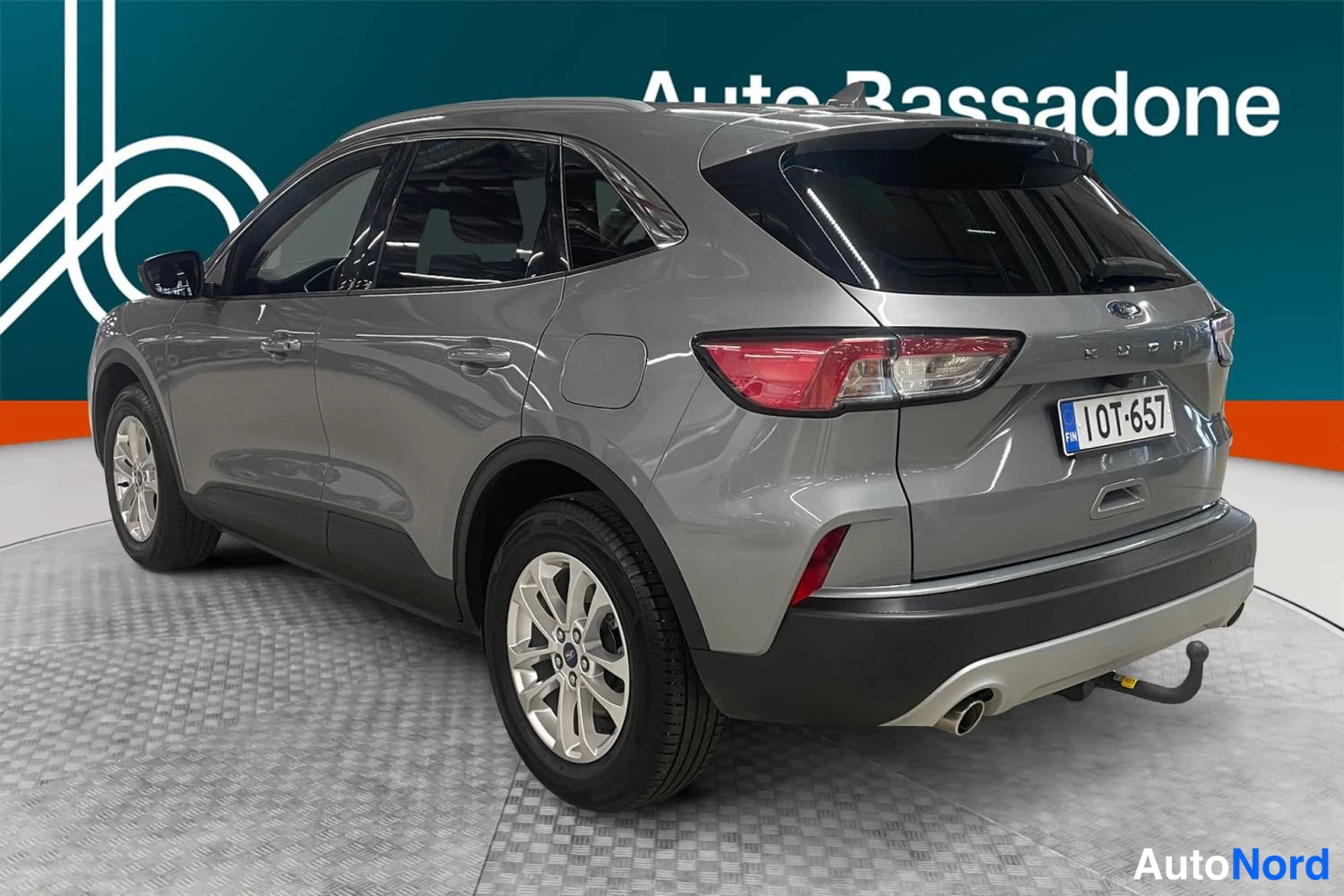 Harmaa Ford Kuga 2022, takaviisto, kuva 7
