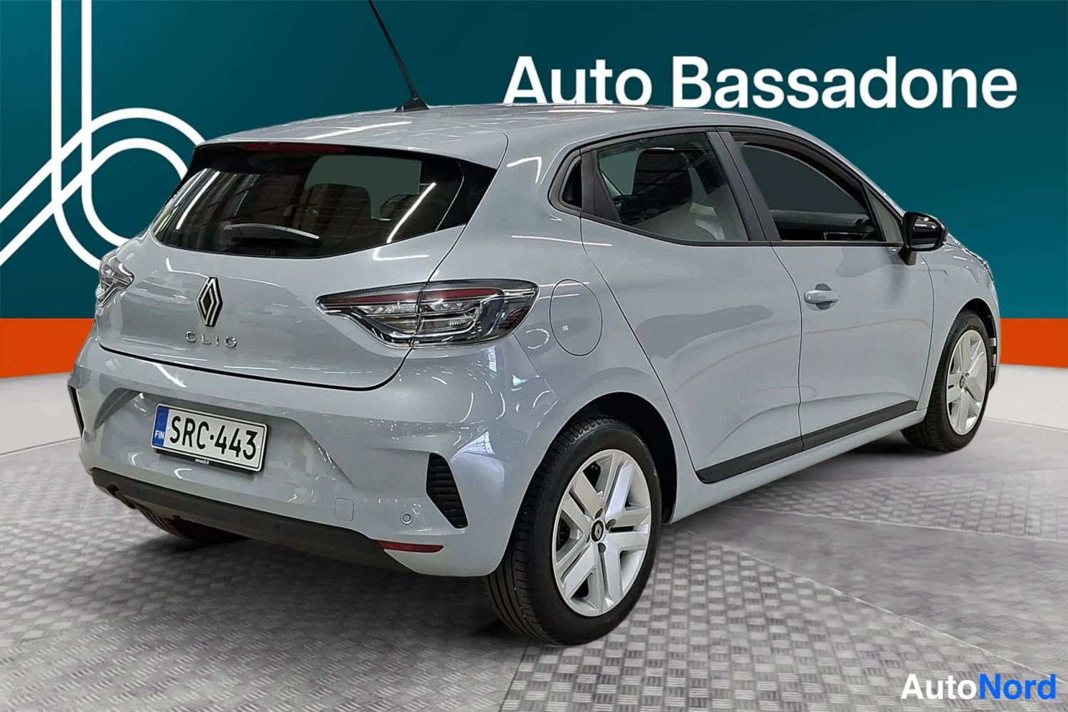 Hopea Renault Clio 2024, takaviisto, kuva 6