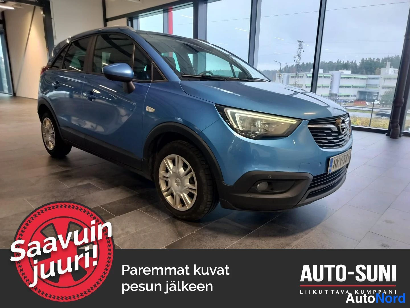 Sininen Opel Crossland X 2017, etuviisto, keula oikealle, kuva 2