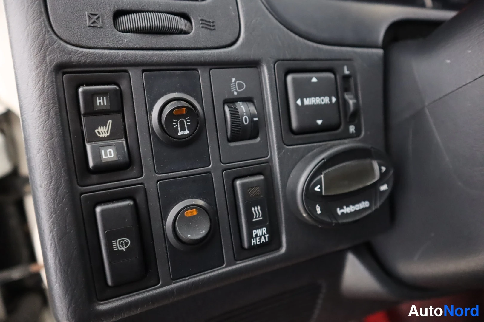 Valkoinen Toyota Hiace 2011, yksityiskohta, kuva 20