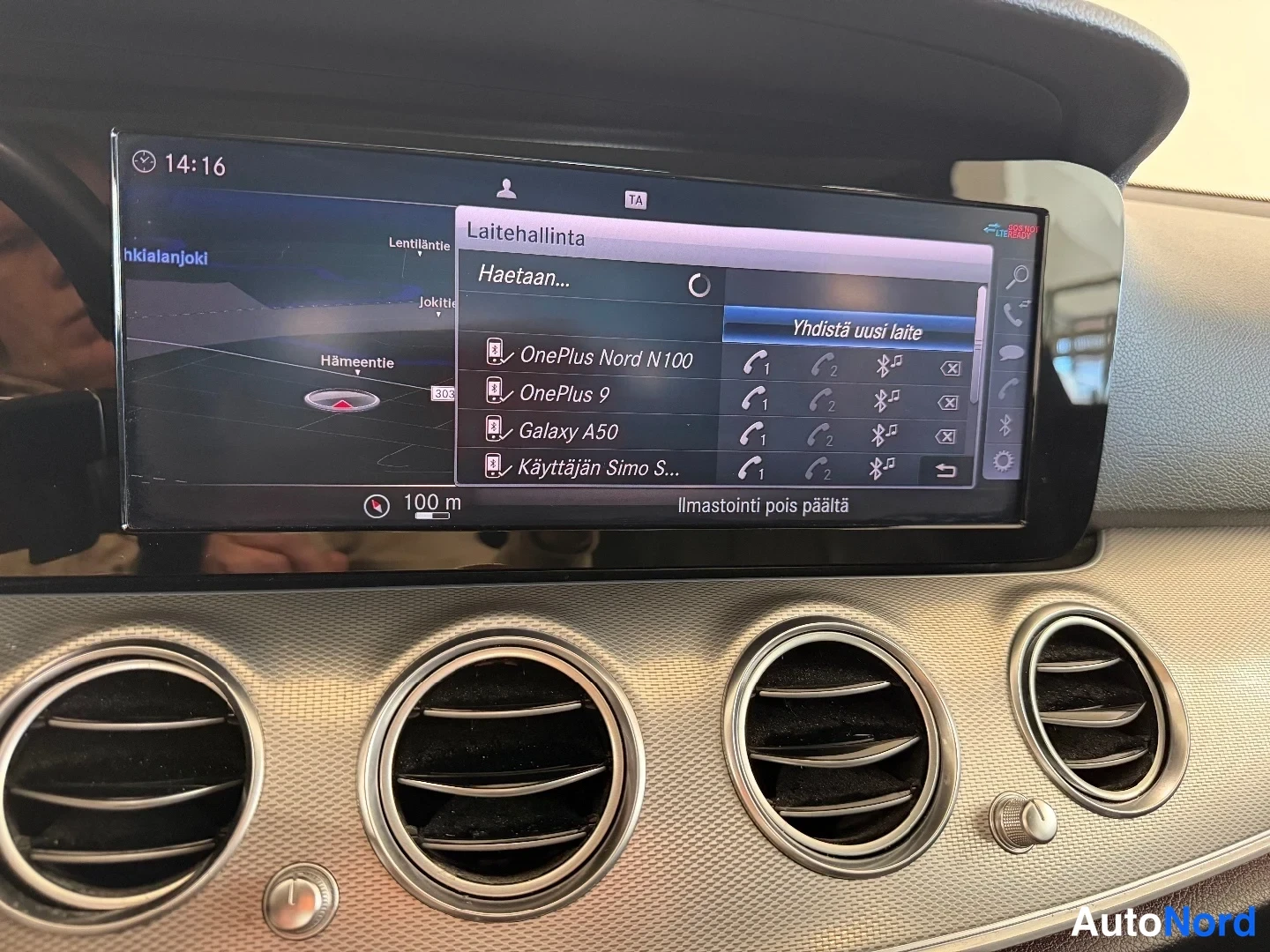 White Mercedes-Benz E 200 d 2019, detail, photo 18