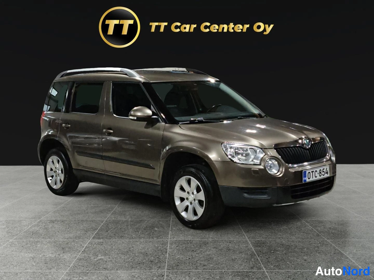 Skoda Yeti 2012, etuviisto, keula oikealle, kuva 3