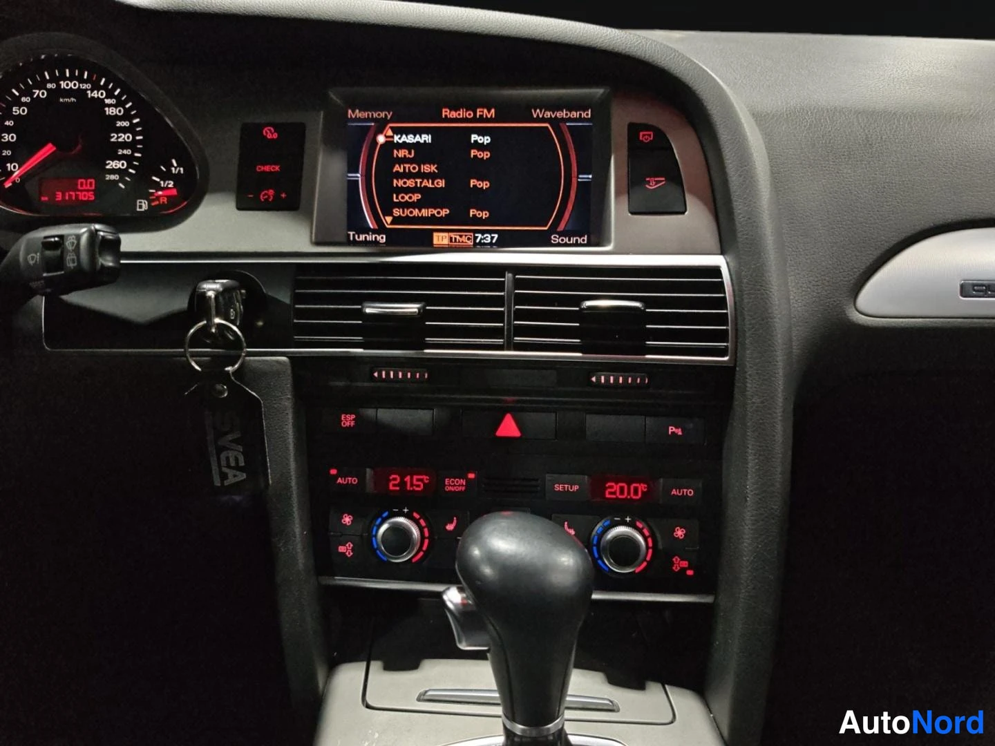 Sininen Audi A6 2007, ohjaamo, kuva 13